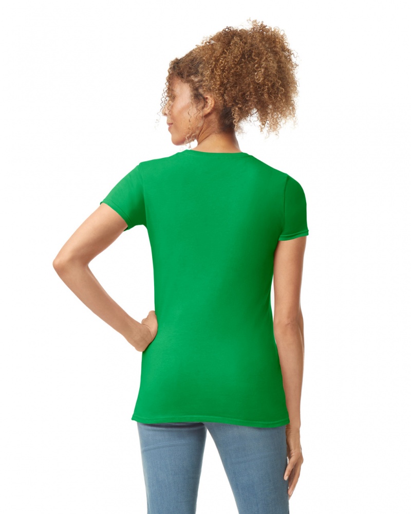 Irish Green Gildan 64000L Women's T-Shirts | DIQW61390